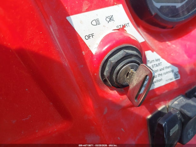 2013 POLARIS RZR 4XAVH57A8DB619554 Photo 10