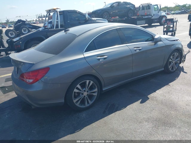 2014 Mercedes-benz Cla 250 მანქანა იყიდება აუქციონზე, vin: WDDSJ4EB8EN038048, აუქციონის ნომერი: 44715674