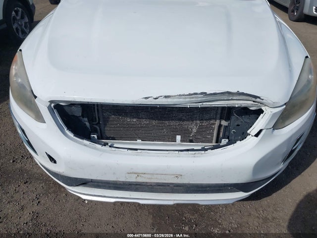 2014 VOLVO XC60 YV4902DZ2E2542771 Photo 5