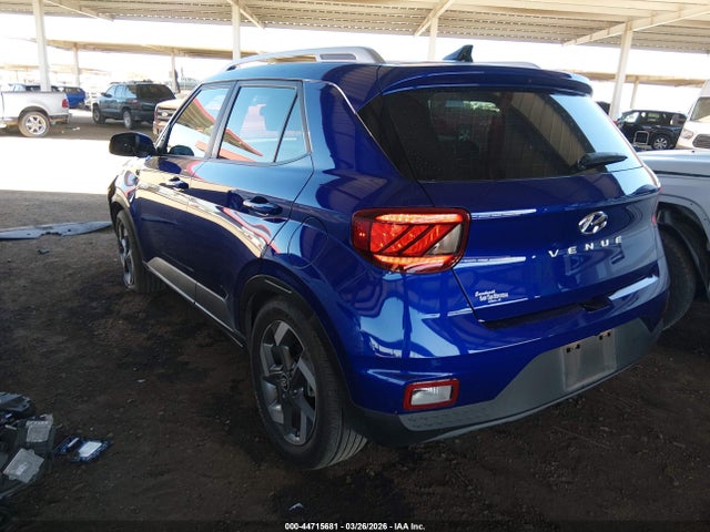 Hyundai Venue Limited 2022 KMHRC8A38NU207530 Image 3