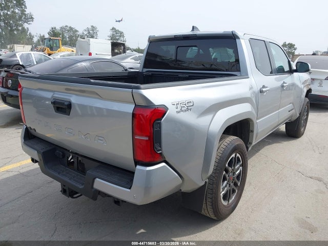2024 TOYOTA TACOMA 3TMLB5JN9RM017310 Photo 3