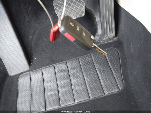 WVGAV7AX0GW597339 Volkswagen TIGUAN SE