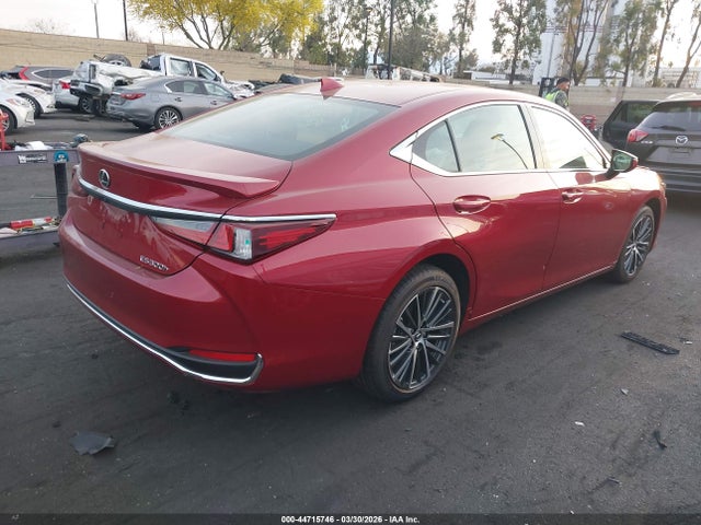 58ADA1C1XSU066127 Lexus ES 300H
