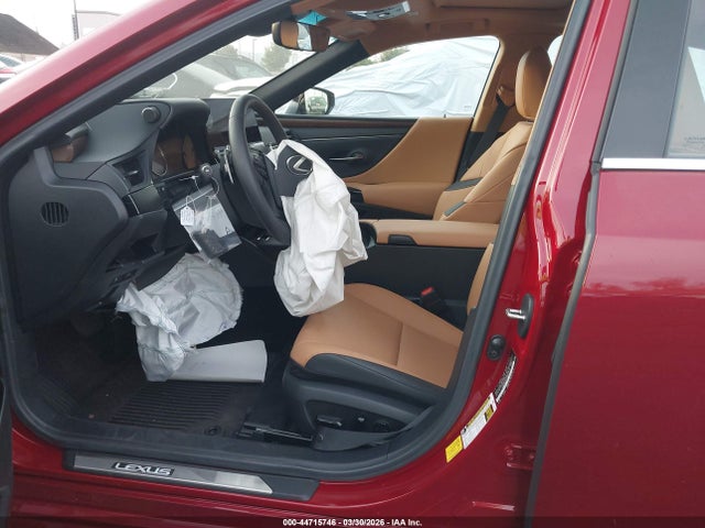 58ADA1C1XSU066127 Lexus ES 300H