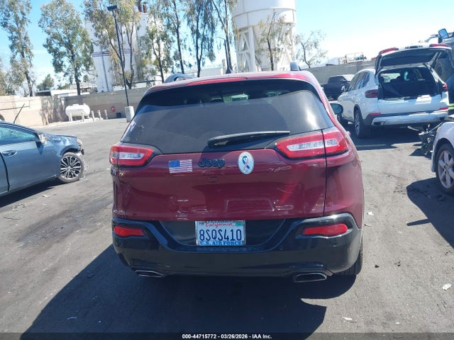 1C4PJLCX9JD606333 Jeep Cherokee Latitude Tech Connect Fwd