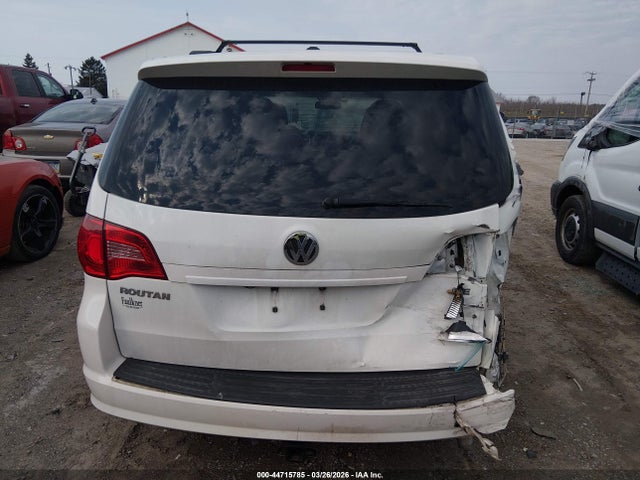 2012 Volkswagen Routan Se მანქანა იყიდება აუქციონზე, vin: 2C4RVABG6CR136345, აუქციონის ნომერი: 44715785