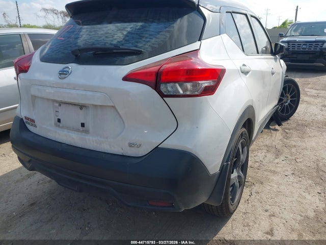 Aukcja sprzedaży 2018 Nissan Kicks Sv, vin: 3N1CP5CU8JL519583, numer aukcji: 44715793