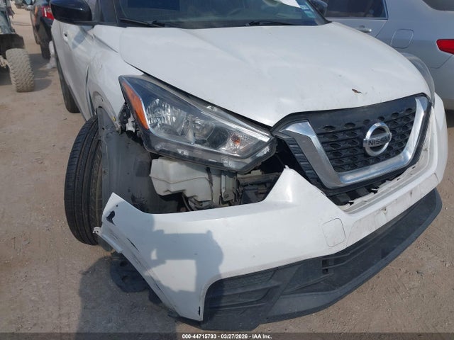 Aukcja sprzedaży 2018 Nissan Kicks Sv, vin: 3N1CP5CU8JL519583, numer aukcji: 44715793