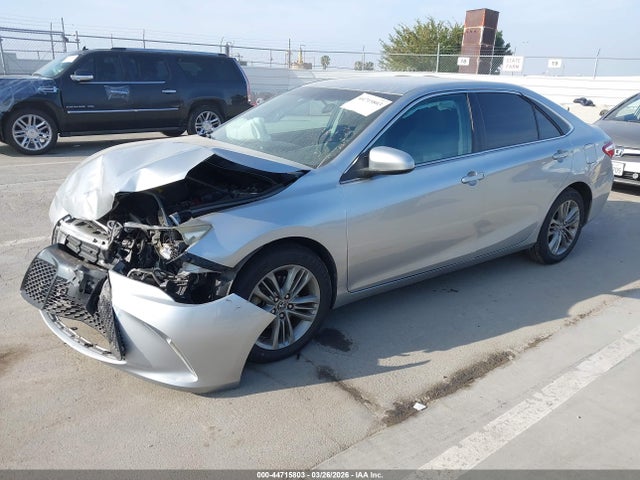 Toyota CAMRY SE 2015 4T1BF1FK4FU944130 Image 2