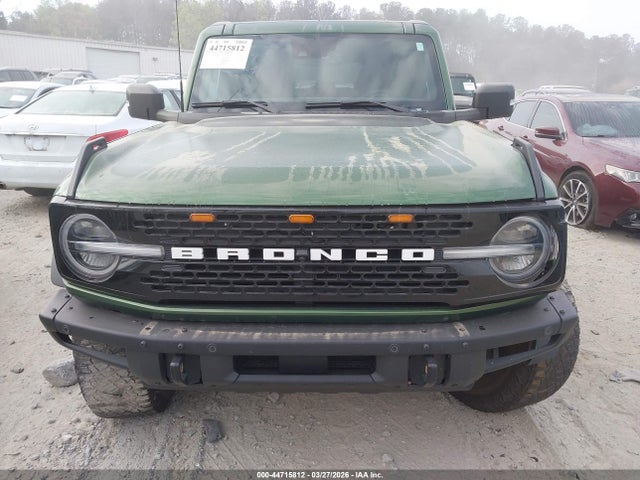 Продажа на аукционе авто 2023 Ford Bronco Wildtrak, vin: 1FMEE5DP9PLB43772, номер лота: 44715812