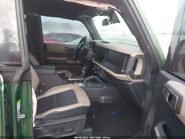 Продажа на аукционе авто 2023 Ford Bronco Wildtrak, vin: 1FMEE5DP9PLB43772, номер лота: 44715812