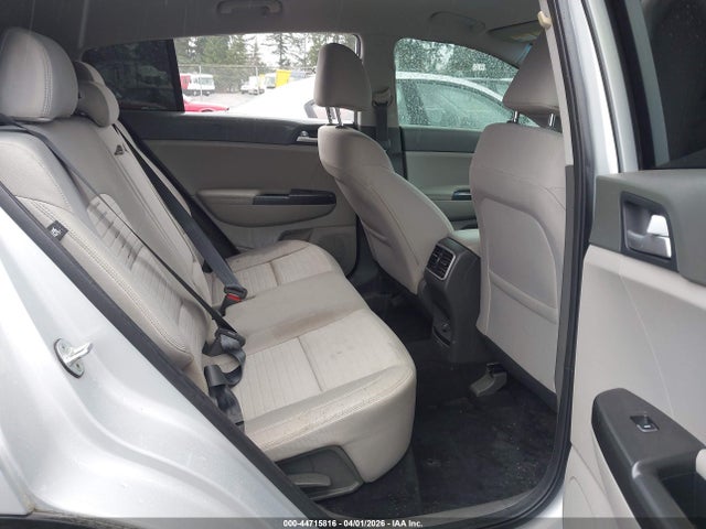 KIA Sportage Lx 2017 KNDPMCAC3H7245715 Image 8