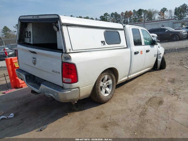 2015 RAM 1500 1C6RR7FT2FS710299 Photo 3