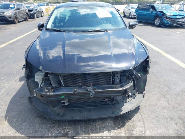 2017 Volkswagen Passat 1.8t Se მანქანა იყიდება აუქციონზე, vin: 1VWBT7A37HC033487, აუქციონის ნომერი: 44715822