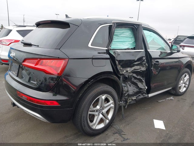 WA1ANAFY7K2088829 Audi Q5 45 Premium