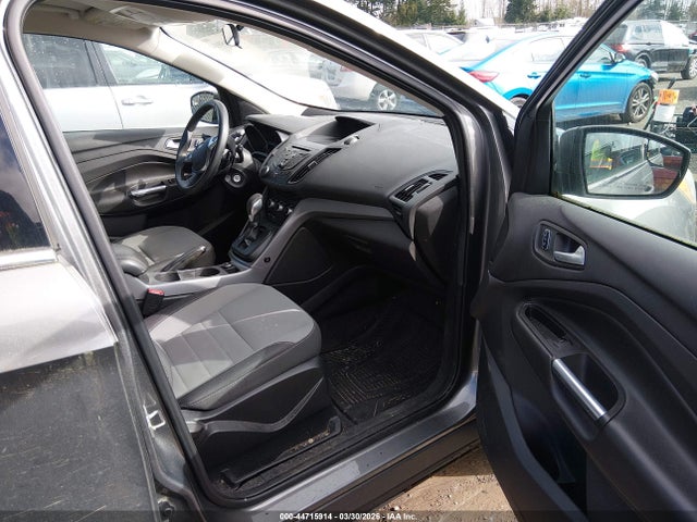 1FMCU9GX1EUD30900 Ford ESCAPE SE