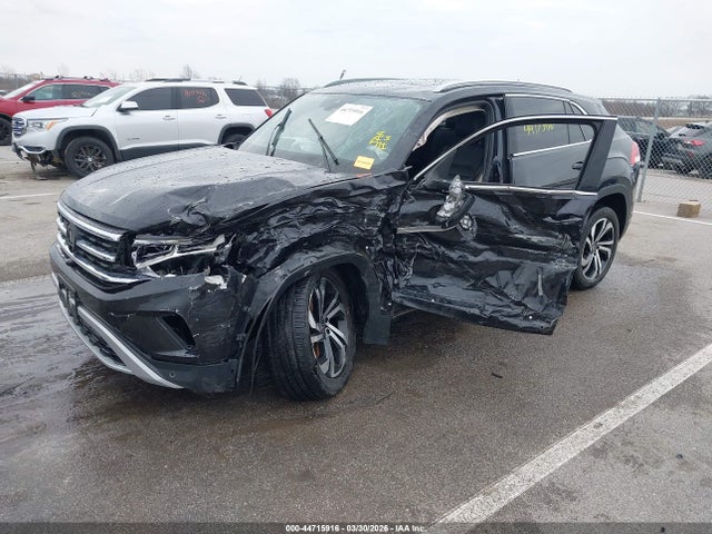 44715916 :رقم المزاد ، 1V2TE2CA0MC226184 vin ، 2021 Volkswagen Atlas Cross Sport 3.6l V6 Sel Premium مزاد بيع