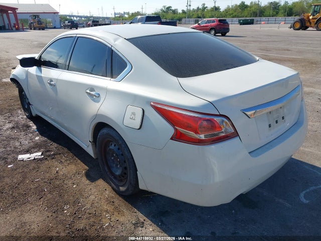 2013 NISSAN ALTIMA 1N4AL3APXDN569641 Photo 2