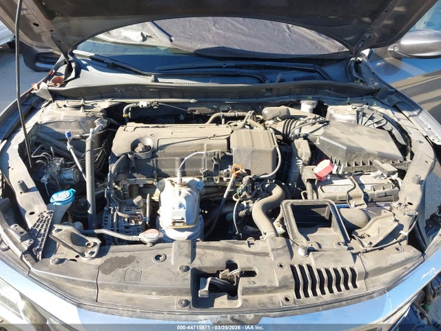 Honda ACCORD LX 2017 1HGCR2F32HA249343 Image 10