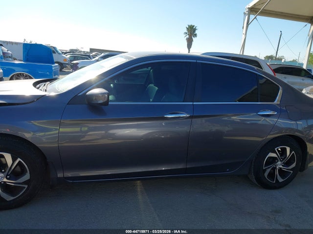 Honda ACCORD LX 2017 1HGCR2F32HA249343 Image 15