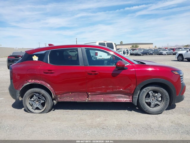 3N8AP6CA5SL337703 Nissan Kicks Sv Fwd