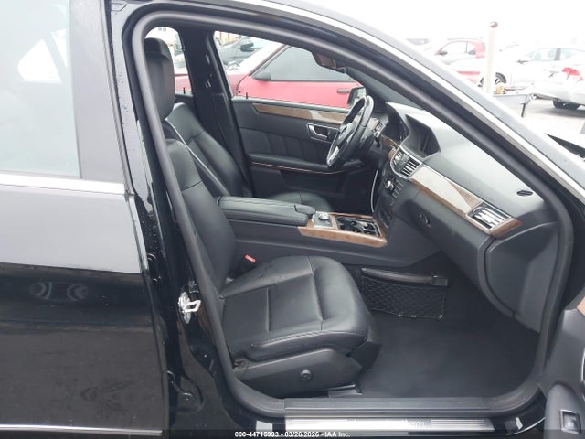 44715993 :رقم المزاد ، WDDHF5KB2CA569711 vin ، 2012 Mercedes-benz E 350 مزاد بيع