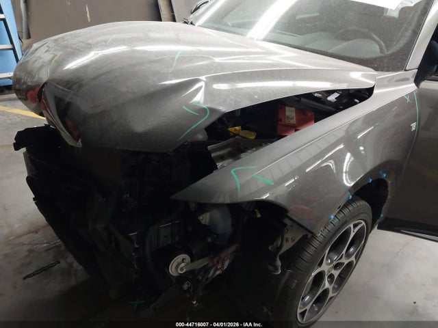 44716007 :رقم المزاد ، ZASPATCWXR3051566 vin ، 2024 Alfa Romeo Tonale Ti Eawd مزاد بيع
