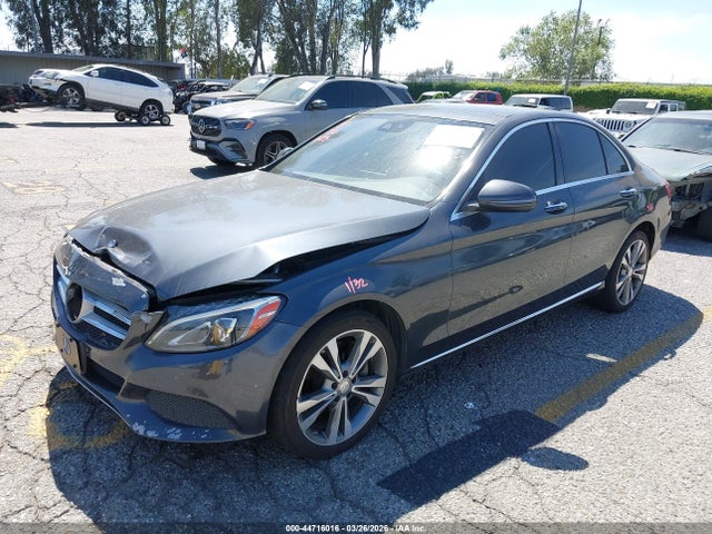 2016 Mercedes-benz C 300 4matic მანქანა იყიდება აუქციონზე, vin: 55SWF4KB9GU138404, აუქციონის ნომერი: 44716016