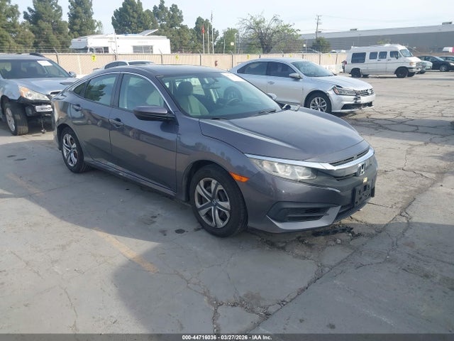 Honda Civic Lx 2017 2HGFC2F53HH537647 zdjęcie główne