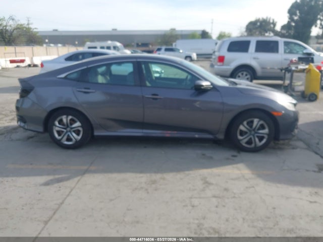 Honda Civic Lx 2017 2HGFC2F53HH537647 Image 13