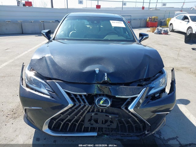 2023 Lexus Es 300h მანქანა იყიდება აუქციონზე, vin: 58ADA1C1XPU033443, აუქციონის ნომერი: 44716042