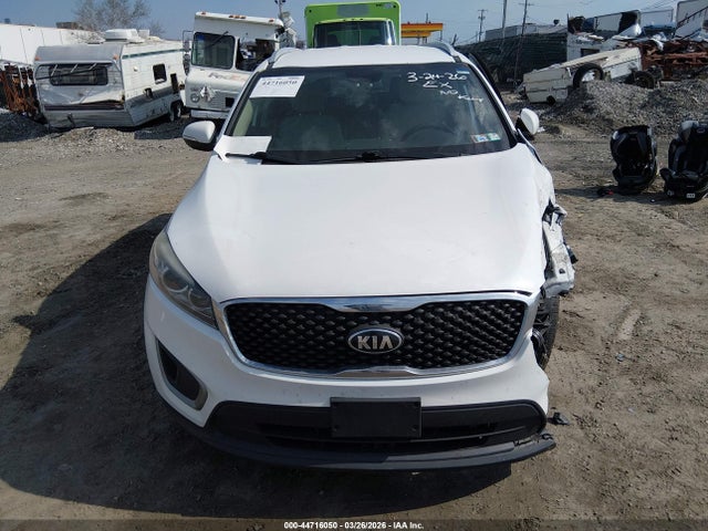 2017 Kia Sorento 2.4l Lx მანქანა იყიდება აუქციონზე, vin: 5XYPGDA33HG258514, აუქციონის ნომერი: 44716050