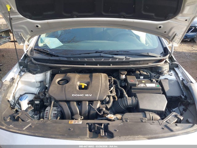 Продаж на аукціоні авто 2017 Kia Forte Lx, vin: 3KPFK4A74HE092711, номер лоту: 44716052