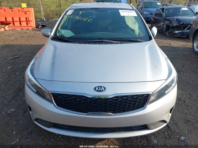 Продаж на аукціоні авто 2017 Kia Forte Lx, vin: 3KPFK4A74HE092711, номер лоту: 44716052