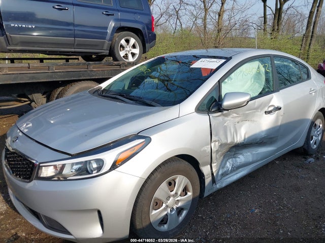 Продаж на аукціоні авто 2017 Kia Forte Lx, vin: 3KPFK4A74HE092711, номер лоту: 44716052