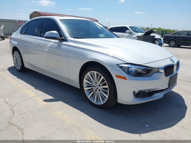 2012 Bmw 328i მანქანა იყიდება აუქციონზე, vin: WBA3A5C56CF347510, აუქციონის ნომერი: 44716072