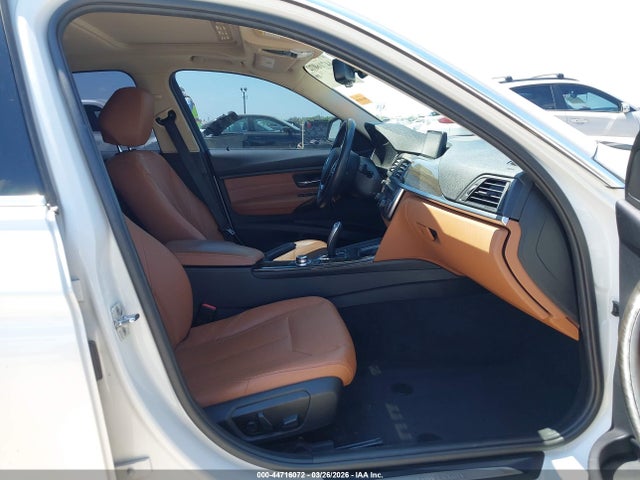 44716072 :رقم المزاد ، WBA3A5C56CF347510 vin ، 2012 Bmw 328i مزاد بيع