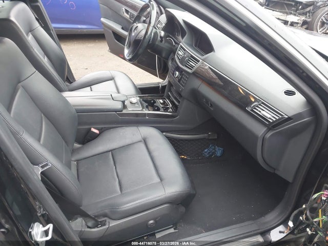 2011 MERCEDES-BENZ E 350 WDDHF8HB5BA370515 Photo 4