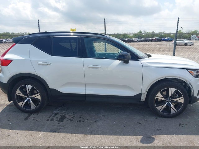 YV4ED3UR1M2522342 Volvo Xc40 Recharge Pure Electric P8