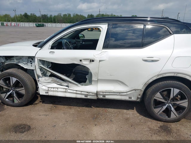 YV4ED3UR1M2522342 Volvo Xc40 Recharge Pure Electric P8