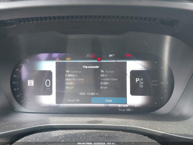 YV4ED3UR1M2522342 Volvo Xc40 Recharge Pure Electric P8