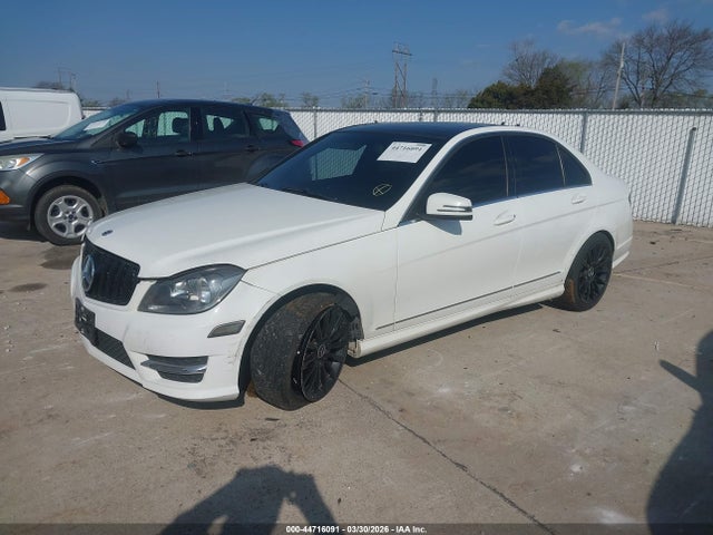 Aukcja sprzedaży 2013 Mercedes-benz C 300 Sport 4matic, vin: WDDGF8AB6DR296631, numer aukcji: 44716091