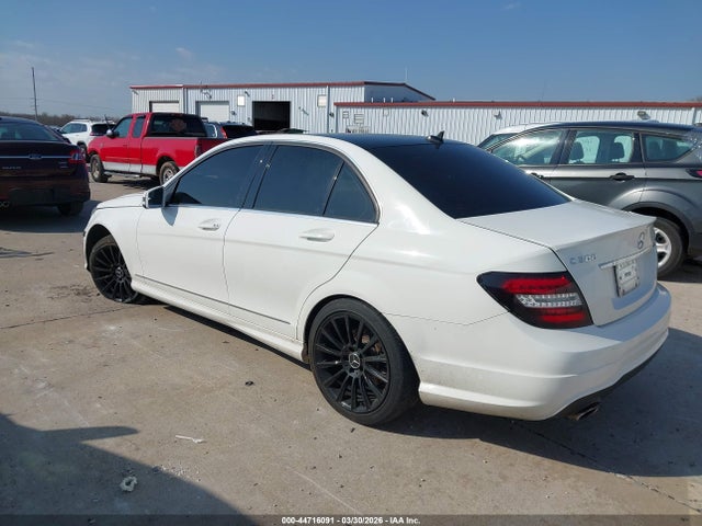 Aukcja sprzedaży 2013 Mercedes-benz C 300 Sport 4matic, vin: WDDGF8AB6DR296631, numer aukcji: 44716091