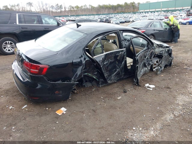 Aukcja sprzedaży 2017 Volkswagen Jetta 1.4t Se, vin: 3VWDB7AJ7HM341039, numer aukcji: 44716094