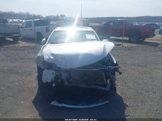 44716096 :رقم المزاد ، JTHBK1EG3B2471581 vin ، 2011 Lexus Es 350 مزاد بيع