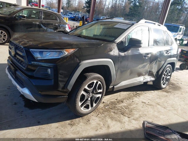 2T3J1RFV6KC046117 Toyota Rav4 Adventure