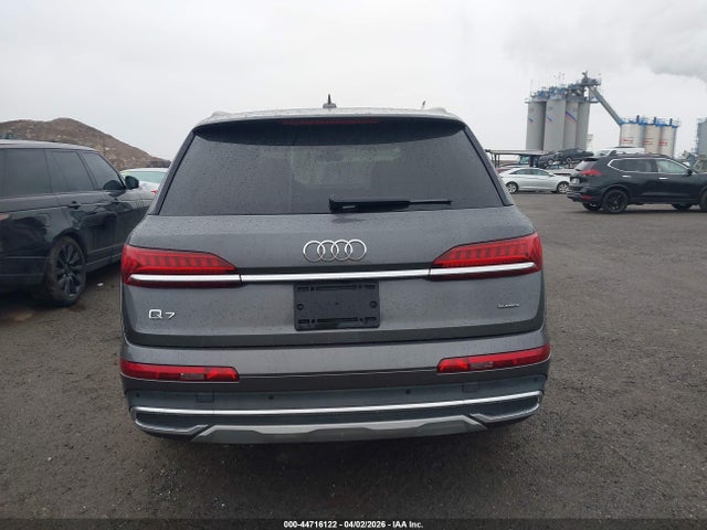 44716122 :رقم المزاد ، WA1AJAF76MD035078 vin ، 2021 Audi Q7 Premium 45 Tfsi Quattro Tiptronic مزاد بيع