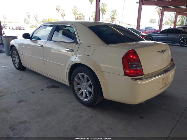 Продажа на аукционе авто 2006 Chrysler 300c, vin: 2C3LA63H36H455853, номер лота: 44716131