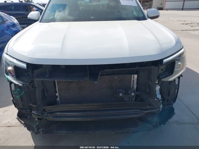 44716130 :رقم المزاد ، 1V2HR2CA1SC502962 vin ، 2025 Volkswagen Atlas 2.0t Se W/technology مزاد بيع