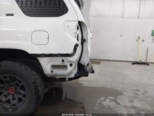 JTEBU5JR4L5816168 Toyota 4runner Sr5 Premium